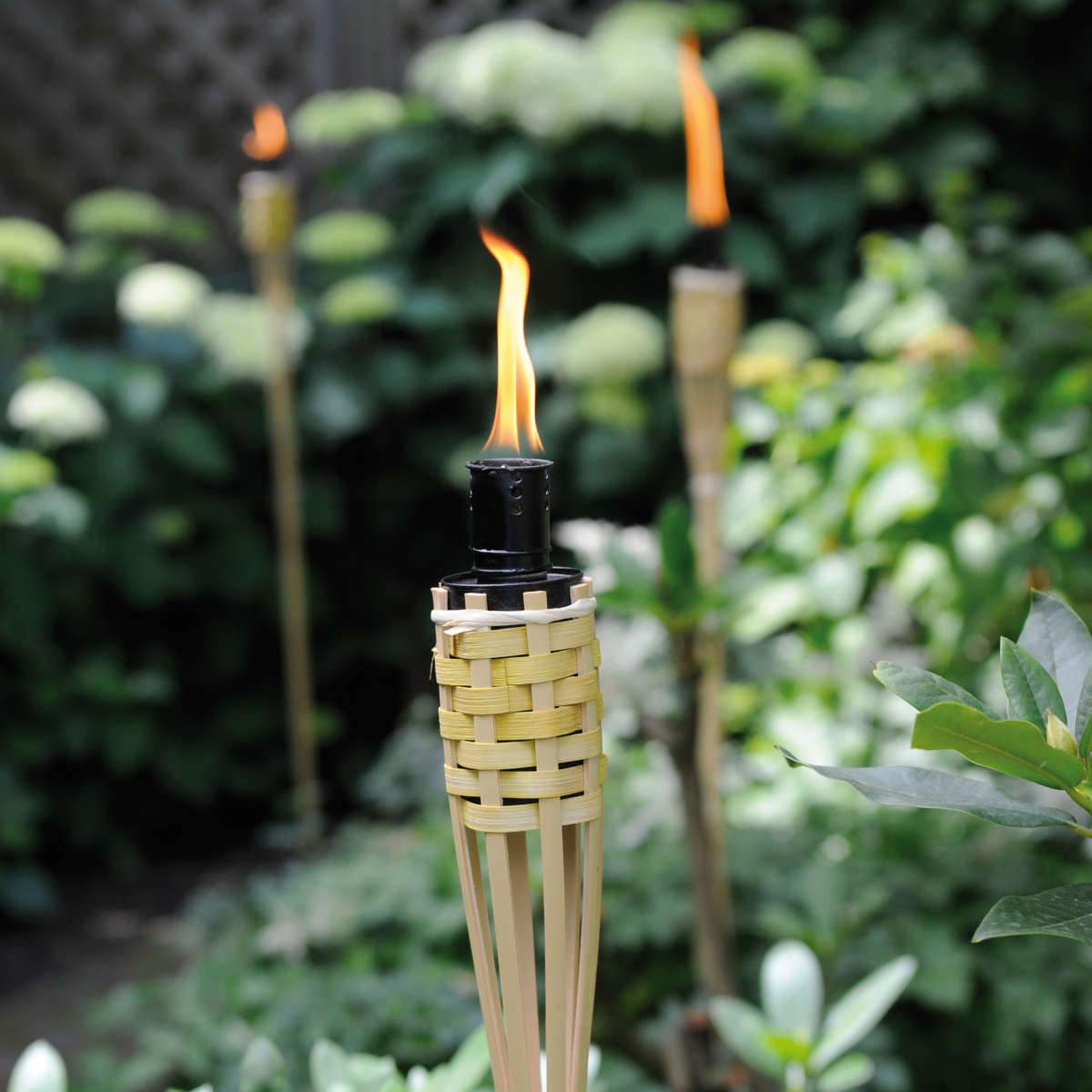 Bambusfackel mit Lampenöl FLAMMBURO 1000 ml